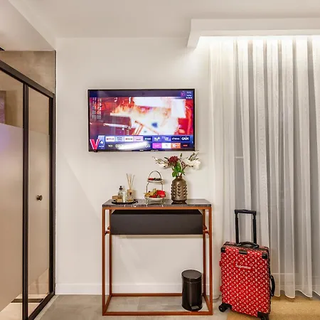 Otel The One Living - Adult Only *