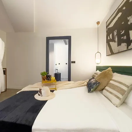 Otel The One Living - Adult Only