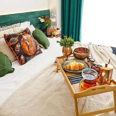 Otel The One Living - Adult Only