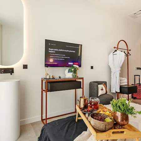 The One Living - Adult Only Otel Antalya